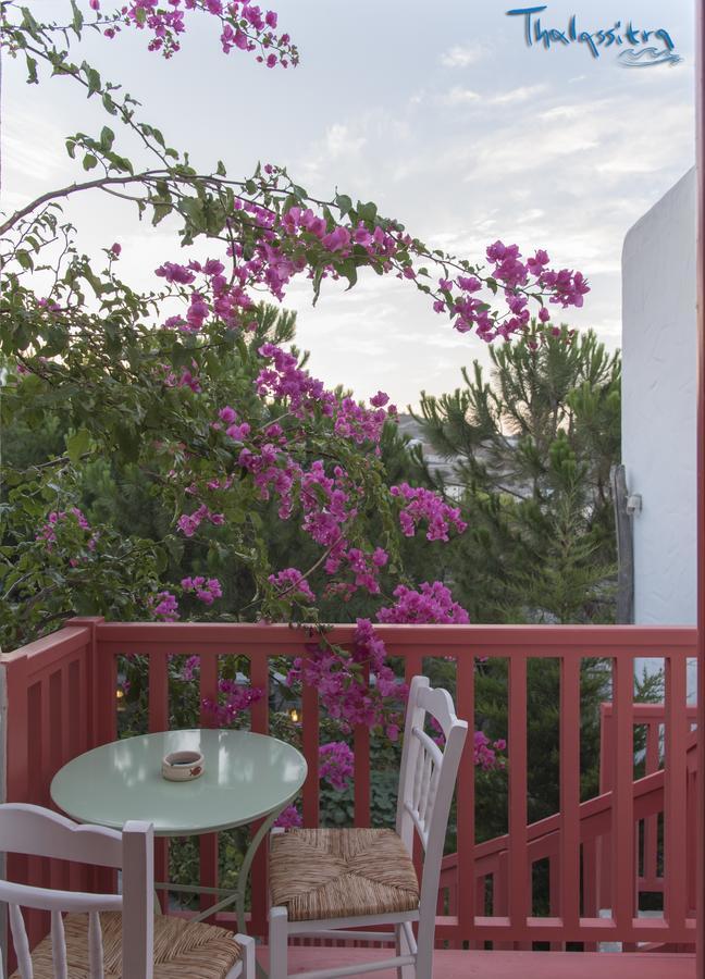 Thalassitra Private Pool Suites Αδάμας Εξωτερικό φωτογραφία